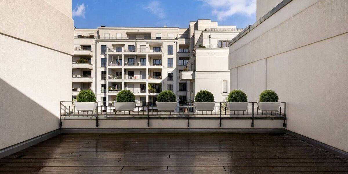 Reihenmittelhaus Düsseldorf Pempelfort - 4 Zimmer, 225 m&sup2;, 1.800.000&euro; | Angebot:25997196