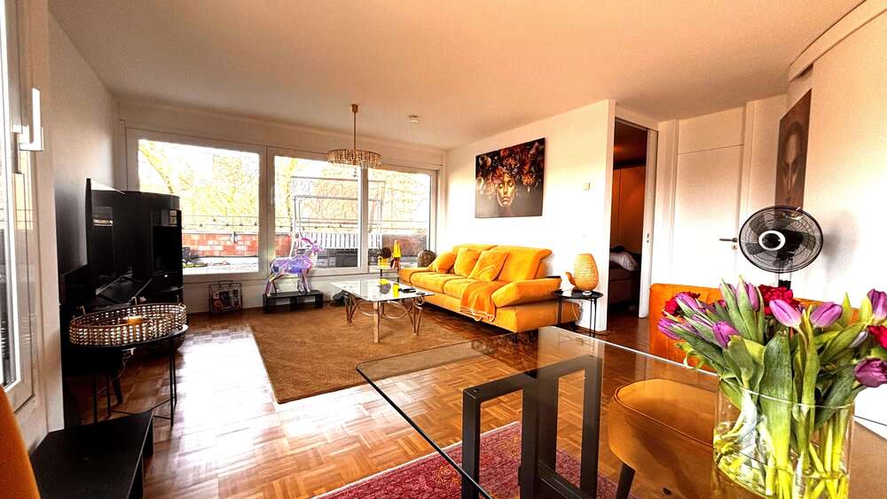 Etagenwohnung Düsseldorf Oberkassel - 2 Zimmer, 104 m&sup2;, 1.565&euro; | Angebot:25170293