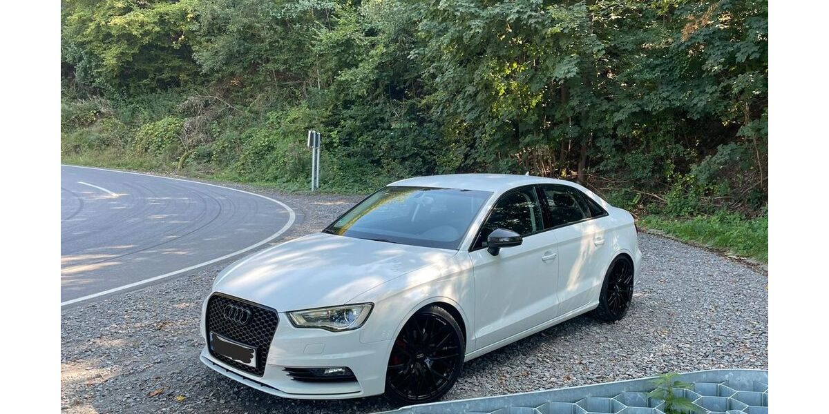 Audi A3 130.000 km 15.500 &euro; Grevenbroich 41516