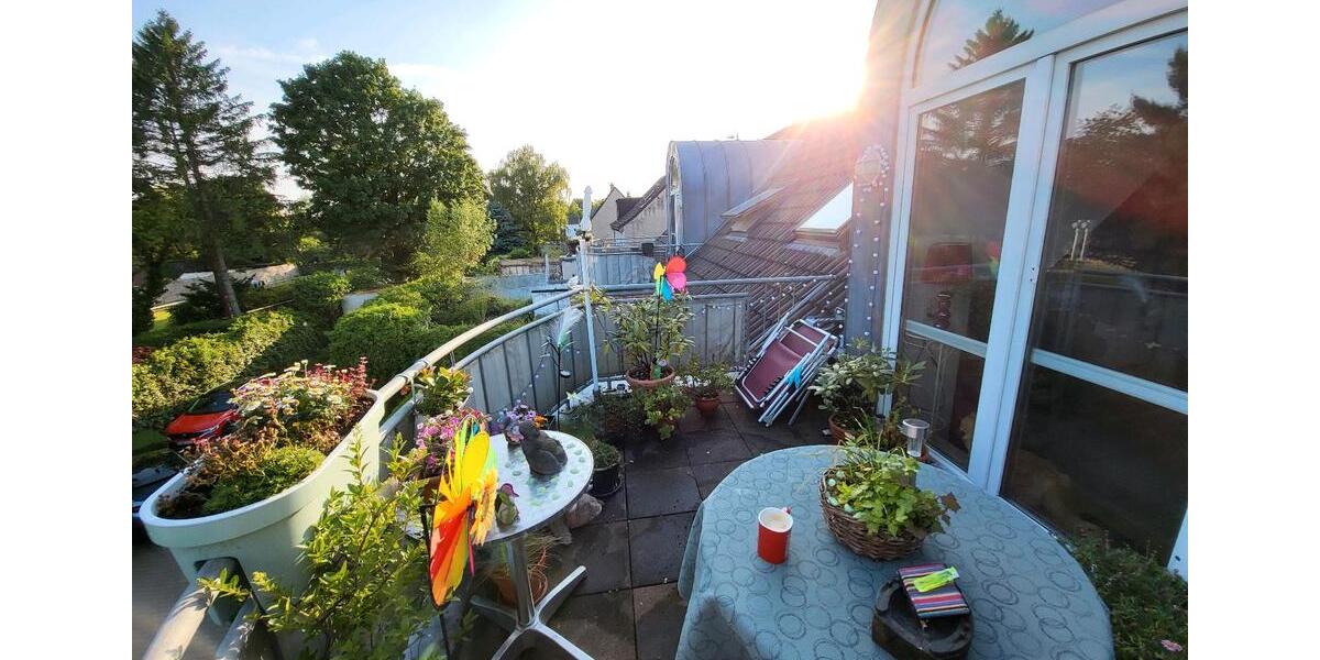 Dachgeschoßwohnung Krefeld Hüls - 2 Zimmer, 58 m&sup2;, 613&euro; | Angebot:26036366