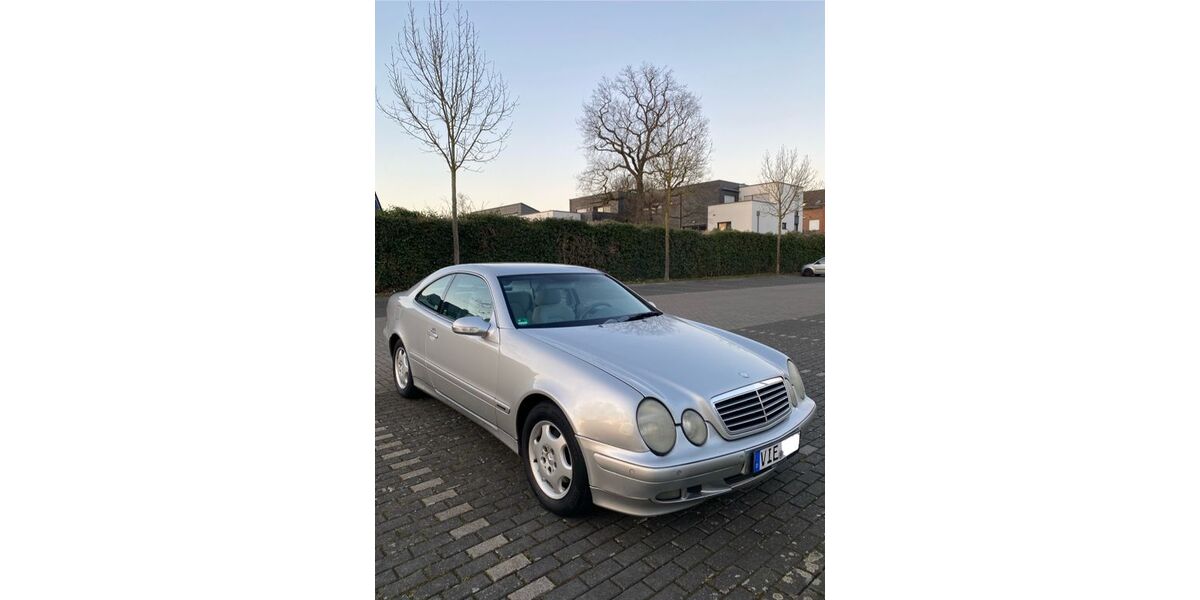 Mercedes-Benz CLK 200 226.000 km 2.990 &euro; Nettetal 41334