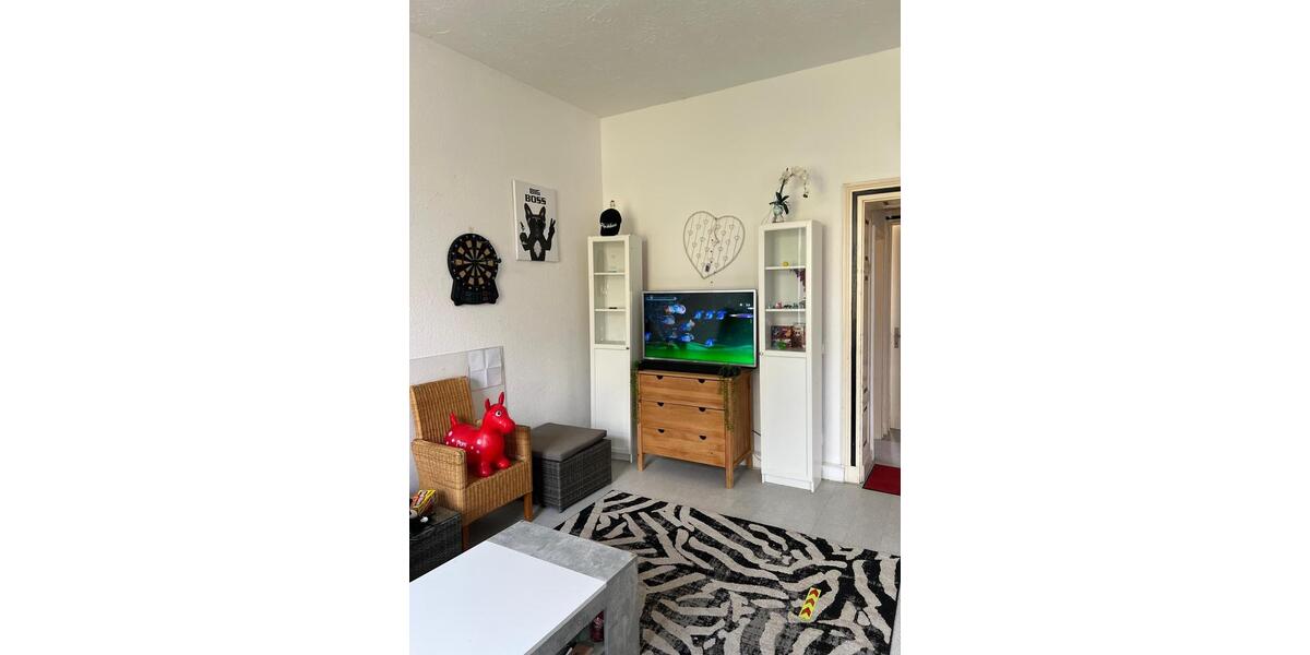 Etagenwohnung Mönchengladbach Süd - 2 Zimmer, 75 m&sup2;, 620&euro; | Angebot:25987297