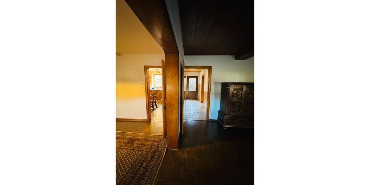 Bauernhaus, Landhaus Wegberg - 10 Zimmer, 195 m&sup2;, 298.000&euro; | Angebot:26635916
