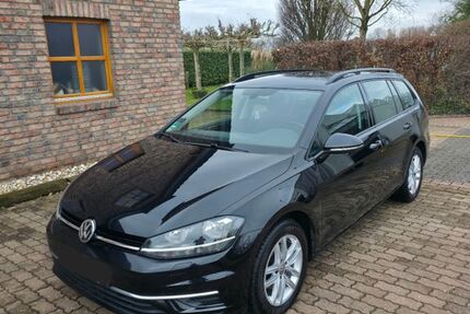 VW Golf 146.461 km 16.000 &euro; Straelen 47638