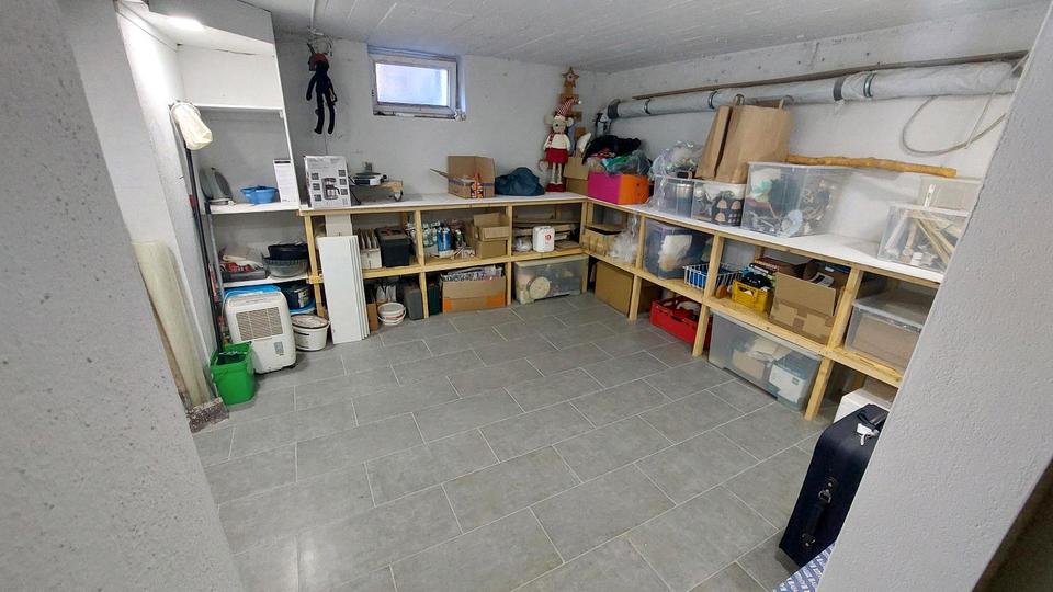 Bungalow Neukirchen-Vluyn Vluyn - 8 Zimmer, 160 m&sup2;, 449.000&euro; | Angebot:26075537