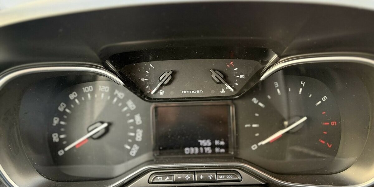 Citroen C3 Aircross Feel / Klima / AHK/ 30 tkm. 30.000 km 11.750 &euro; Mönchengladbach 41066