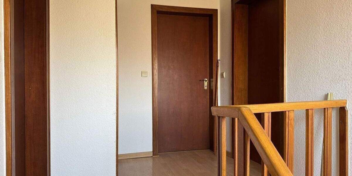 Einfamilienhaus Mönchengladbach Wickrathberg - 7 Zimmer, 159 m&sup2;, 399.000&euro; | Angebot:26885724