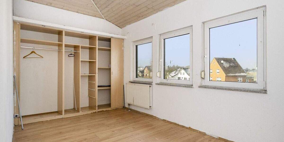 Einfamilienhaus Heinsberg / Kempen Kempen - 7 Zimmer, 139 m&sup2;, 295.000&euro; | Angebot:25802778