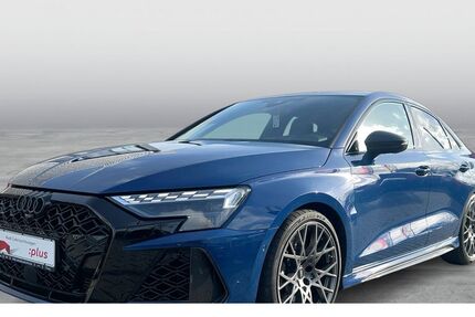 Audi RS3 14.385 km 64.770 &euro; Mönchengladbach 41066
