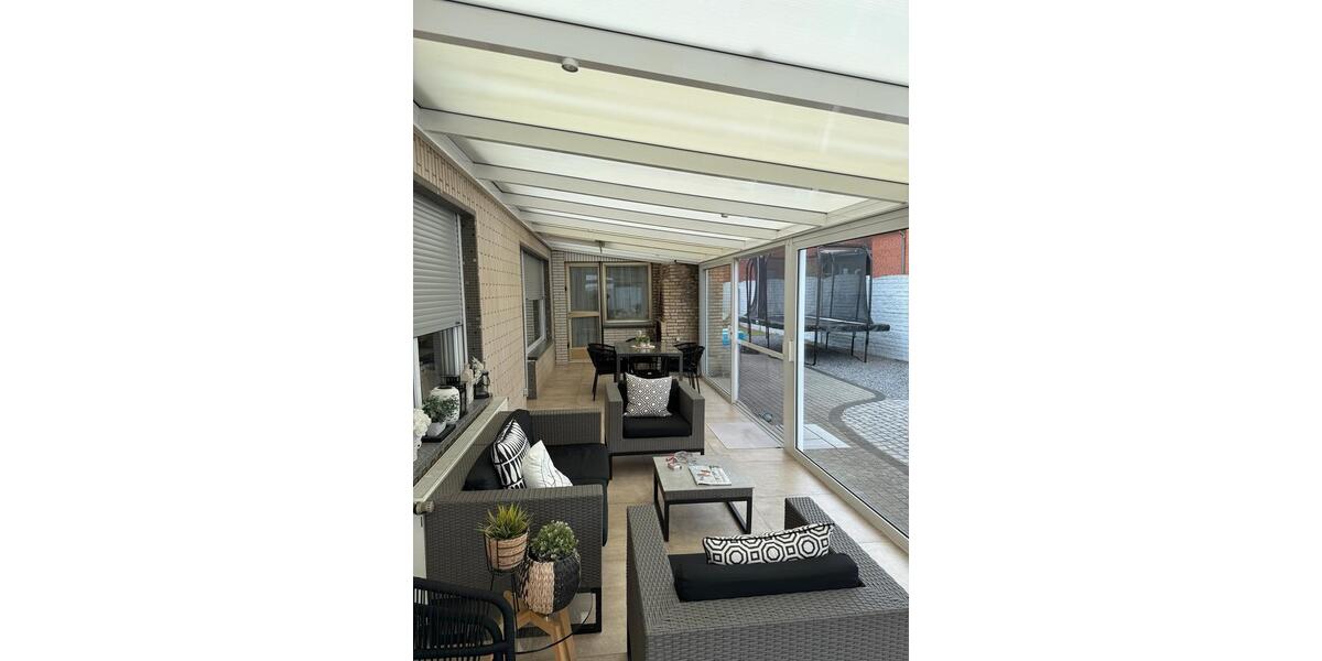Bungalow Hückelhoven - 6 Zimmer, 195 m&sup2;, 1.999&euro; | Angebot:26520999