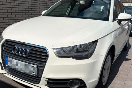 Audi A1 123.500 km 5.700 &euro; Kamp-Lintfort 47475