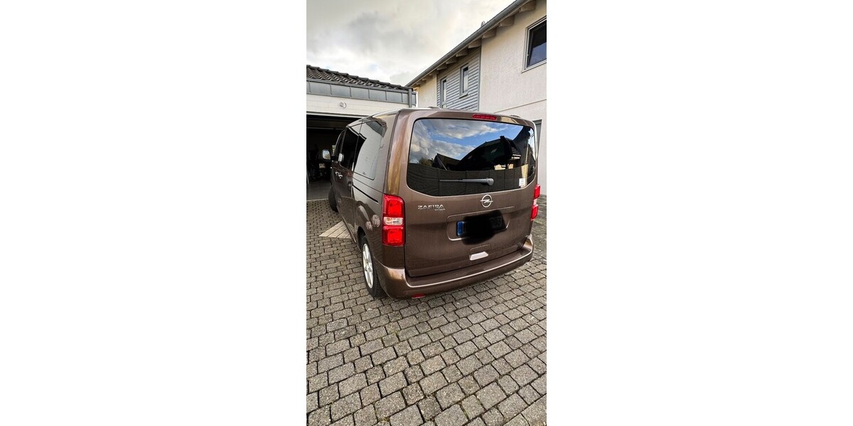 Opel zafira life 71.000 km 33.500 &euro; Erkelenz 41812