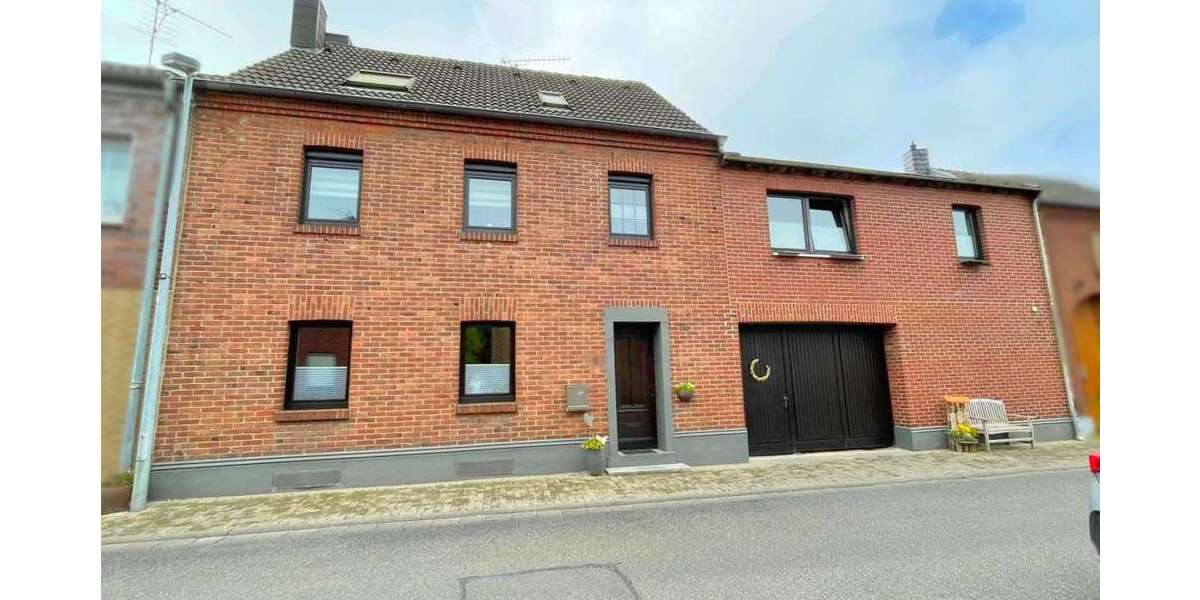 Einfamilienhaus Erkelenz - 7 Zimmer, 174 m&sup2;, 299.999&euro; | Angebot:24632182