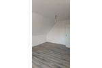 Dachgeschoßwohnung Neukirchen-Vluyn Vluyn - 2 Zimmer, 47 m&sup2;, 377&euro; | Angebot:26622652