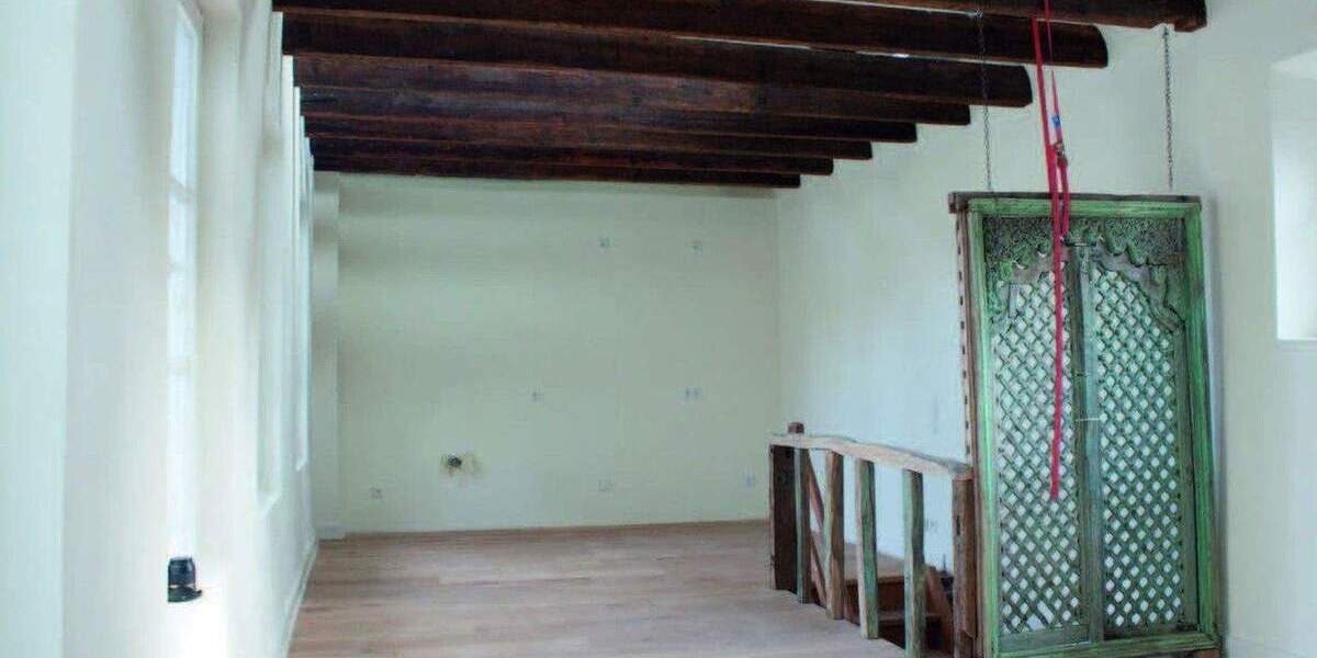 Reihenmittelhaus Krefeld Hüls - 2 Zimmer, 75 m&sup2;, 250.000&euro; | Angebot:25878466