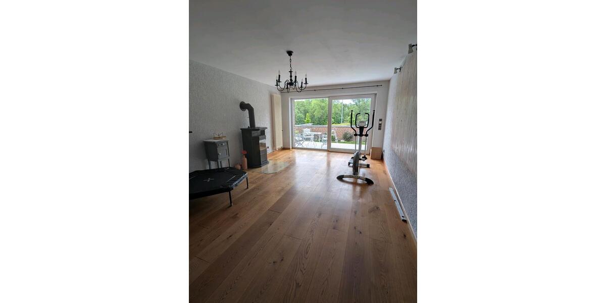 Mehrfamilienhaus, Wohnhaus Schwalmtal - 8 Zimmer, 160 m&sup2;, 470.000&euro; | Angebot:26484942