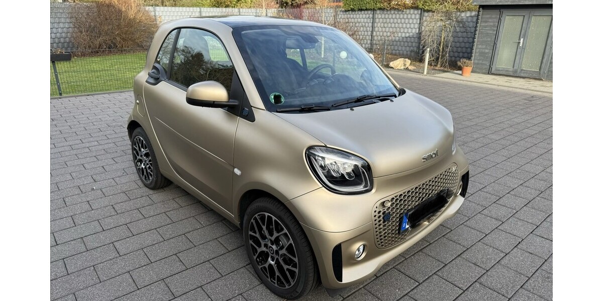 Smart ForTwo 1.621 km 18.450 &euro; Mönchengladbach 41061