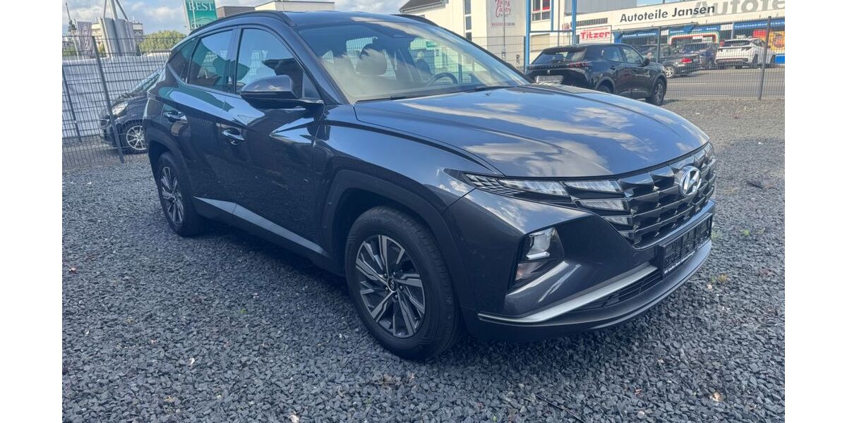Hyundai TUCSON 110.500 km 18.480 &euro; Grevenbroich 41515