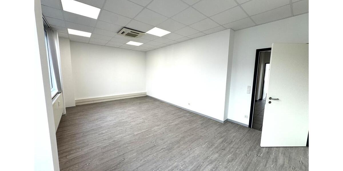 Gewerbeobjekt Willich - 2.460&euro; | Angebot:24769844