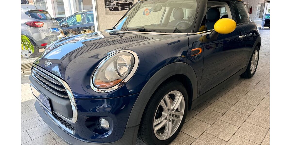 Mini One First 42.255 km 9.999 &euro; Grefrath-Oedt 47929