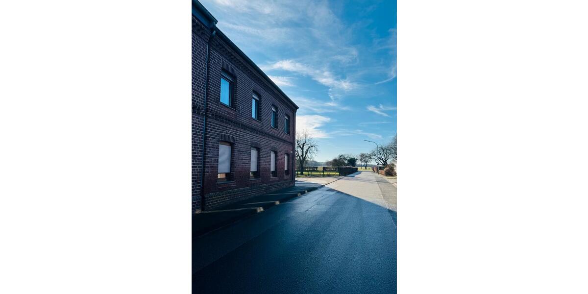 Bauernhaus, Landhaus Wegberg - 10 Zimmer, 195 m&sup2;, 298.000&euro; | Angebot:26635916