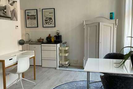 Zimmer Düsseldorf Derendorf - 1 Zimmer, 850&euro; | Angebot:25761190