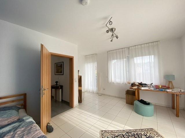 Einfamilienhaus Kaarst - 7.5 Zimmer, 241 m&sup2;, 2.900&euro; | Angebot:26634663