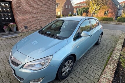 Opel Astra H 100.300 km 7.399 &euro; Straelen 47638