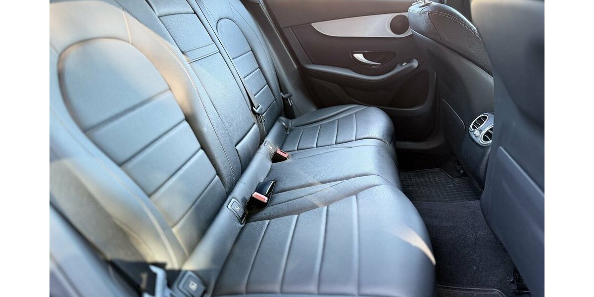 Mercedes-Benz GLC 220 d 4Matic / 1.Hd / MBUX / Kamera / Leder 99.000 km 32.490 &euro; Mönchengladbach 41066