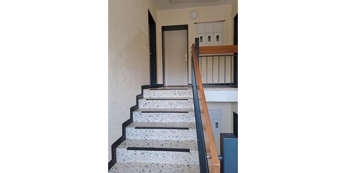 Etagenwohnung Mönchengladbach West - 2 Zimmer, 59 m&sup2;, 128.000&euro; | Angebot:26650052