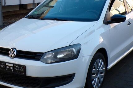 VW Polo 299.000 km 2.440 &euro; Düsseldorf 40468