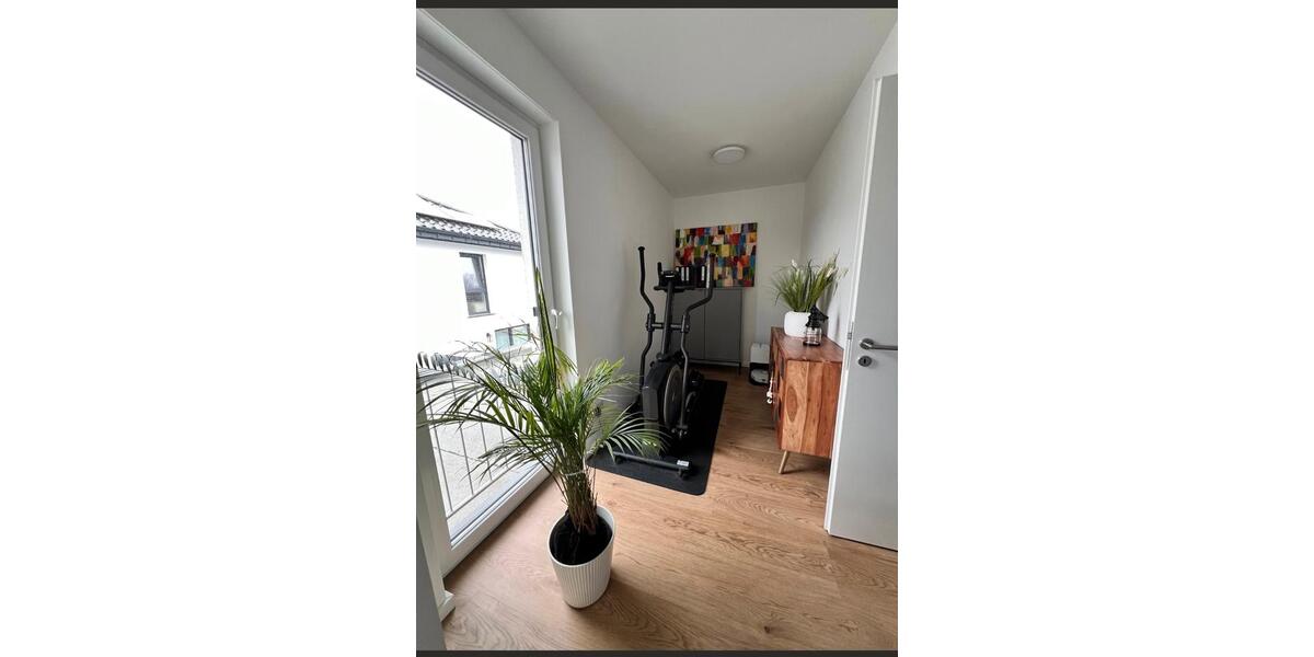Etagenwohnung Heinsberg - 4 Zimmer, 122 m&sup2;, 1.650&euro; | Angebot:25887370