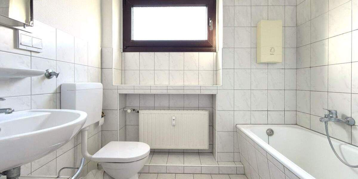Etagenwohnung Krefeld Stadtmitte - 3 Zimmer, 75 m&sup2;, 650&euro; | Angebot:25689242