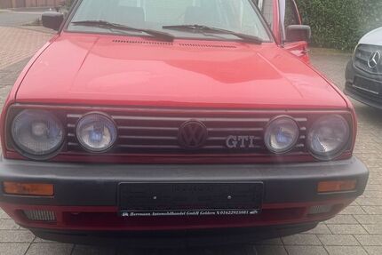 VW Golf 137.000 km 7.200 &euro; Geldern 47608