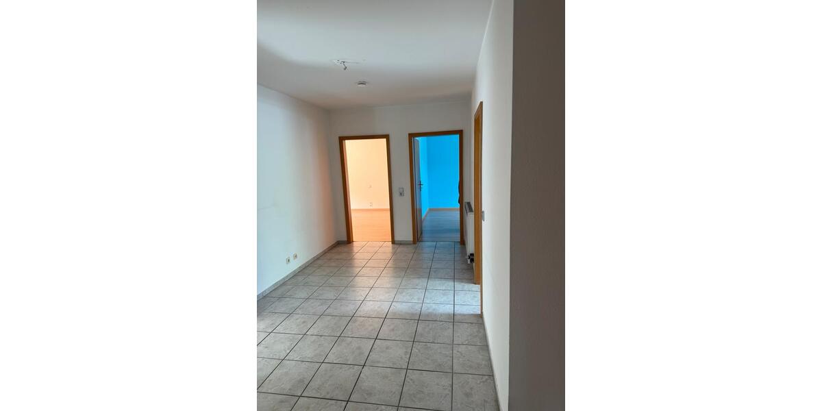 Etagenwohnung Schwalmtal - 3 Zimmer, 160 m&sup2;, 1.200&euro; | Angebot:26613520
