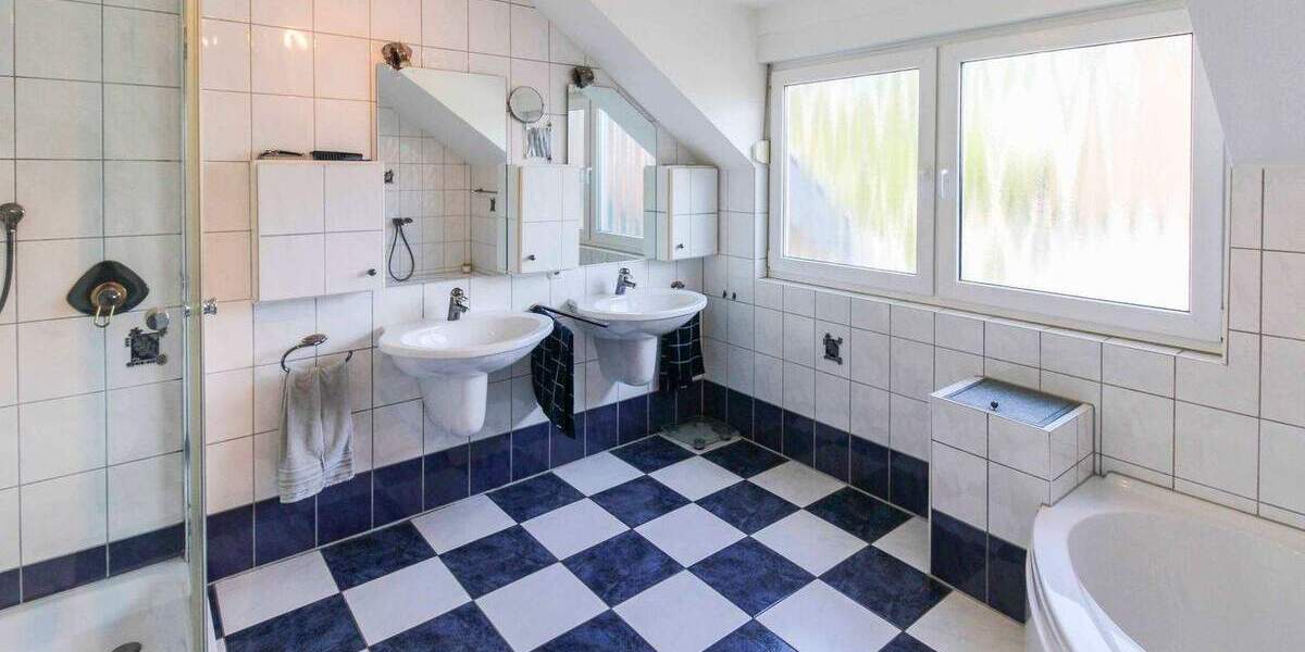 Einfamilienhaus Hückelhoven Doveren - 4 Zimmer, 495.000&euro; | Angebot:25773819