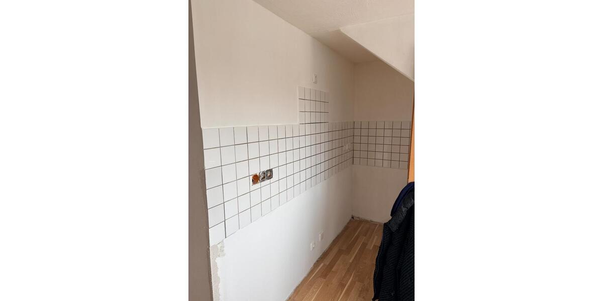 Dachgeschoßwohnung Mönchengladbach - 1 Zimmer, 43 m&sup2;, 480&euro; | Angebot:25926032