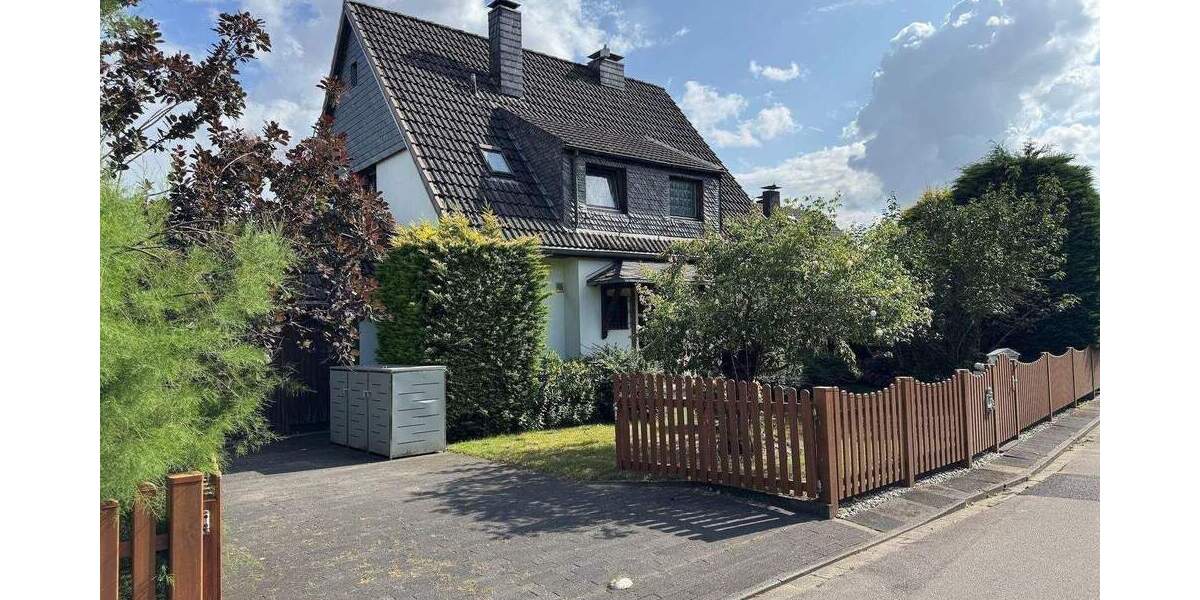 Einfamilienhaus Mönchengladbach Wickrathberg - 7 Zimmer, 159 m&sup2;, 449.000&euro; | Angebot:25796281