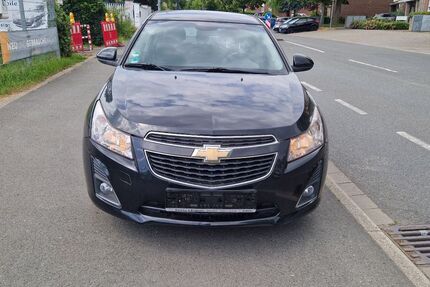 Chevrolet Cruze 161.628 km 3.700 &euro; Düsseldorf 40549