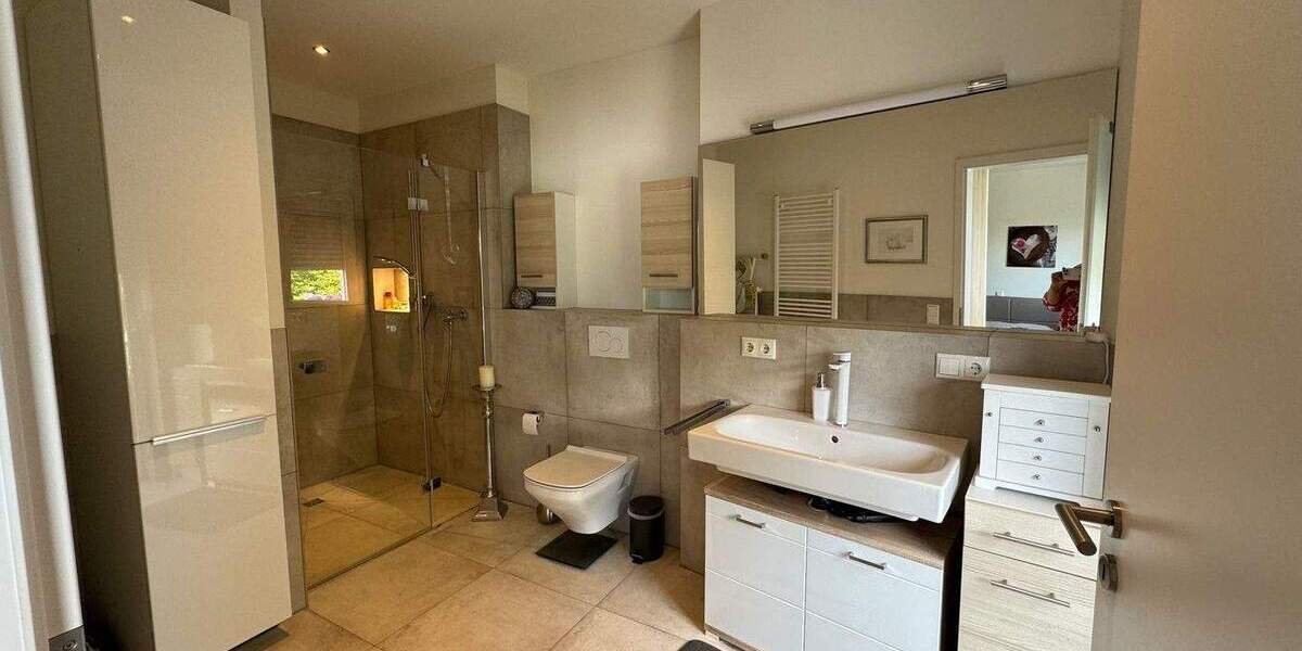 Mehrfamilienhaus, Wohnhaus Mönchengladbach Rheydt - 2 Zimmer, 690 m&sup2;, 1.985.000&euro; | Angebot:25705960