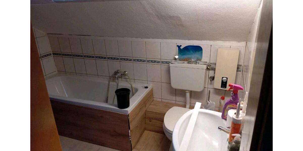 Einfamilienhaus Wegberg - 5 Zimmer, 120 m&sup2;, 140.000&euro; | Angebot:25953422