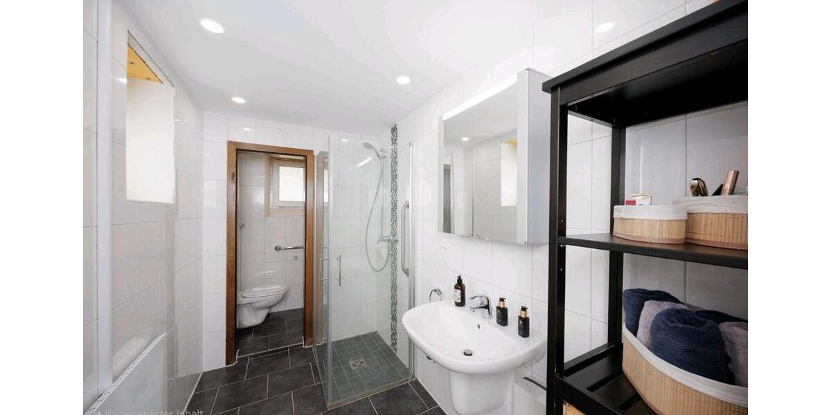 Einfamilienhaus Brüggen - 5 Zimmer, 200 m&sup2;, 440.000&euro; | Angebot:24880666