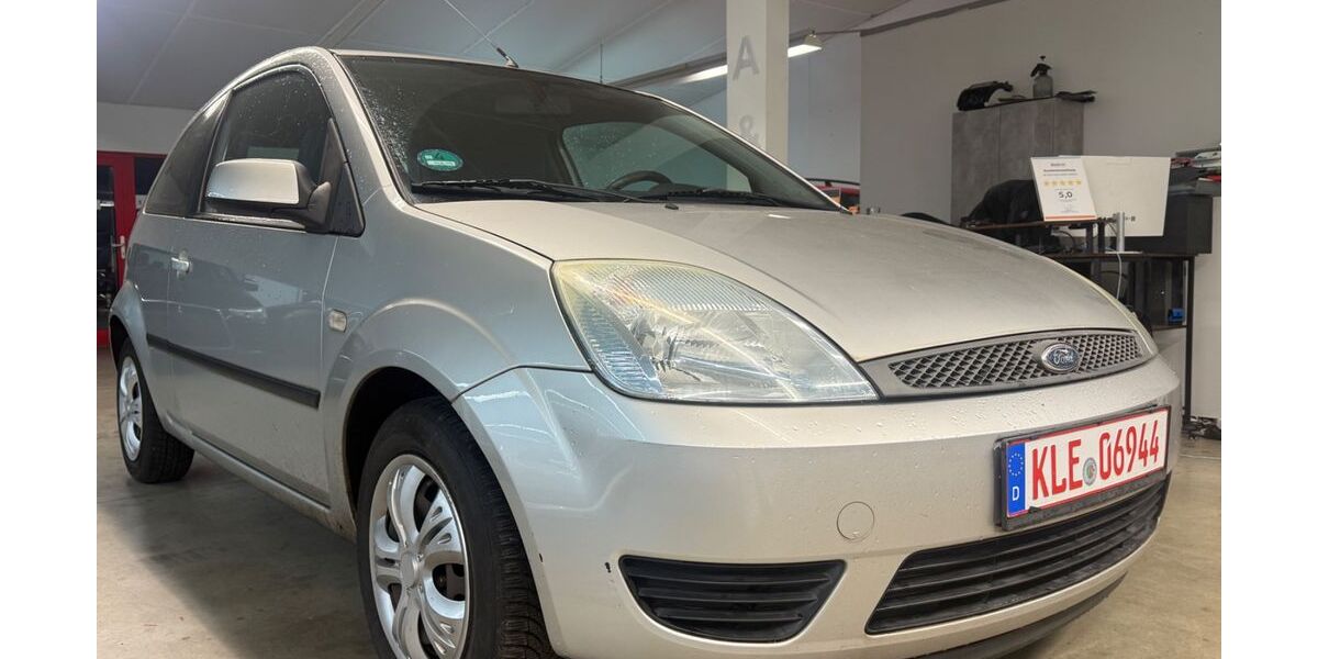 Ford Fiesta 124.576 km 1.399 &euro; Geldern 47608