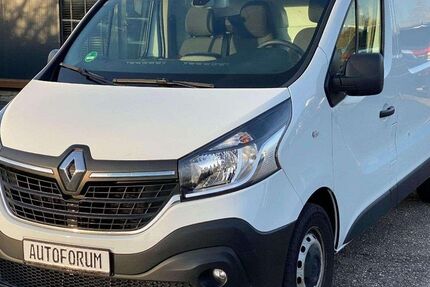 Renault Trafic 200.000 km 9.900 &euro; Kempen 47906