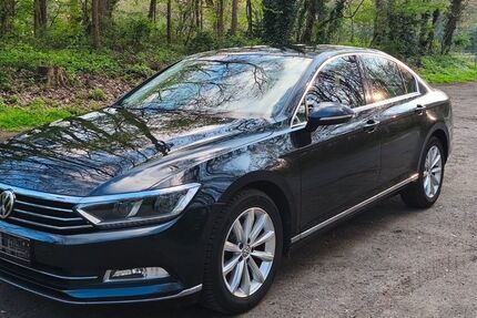 VW Passat 105.400 km 11.900 &euro; Nettetal 41334