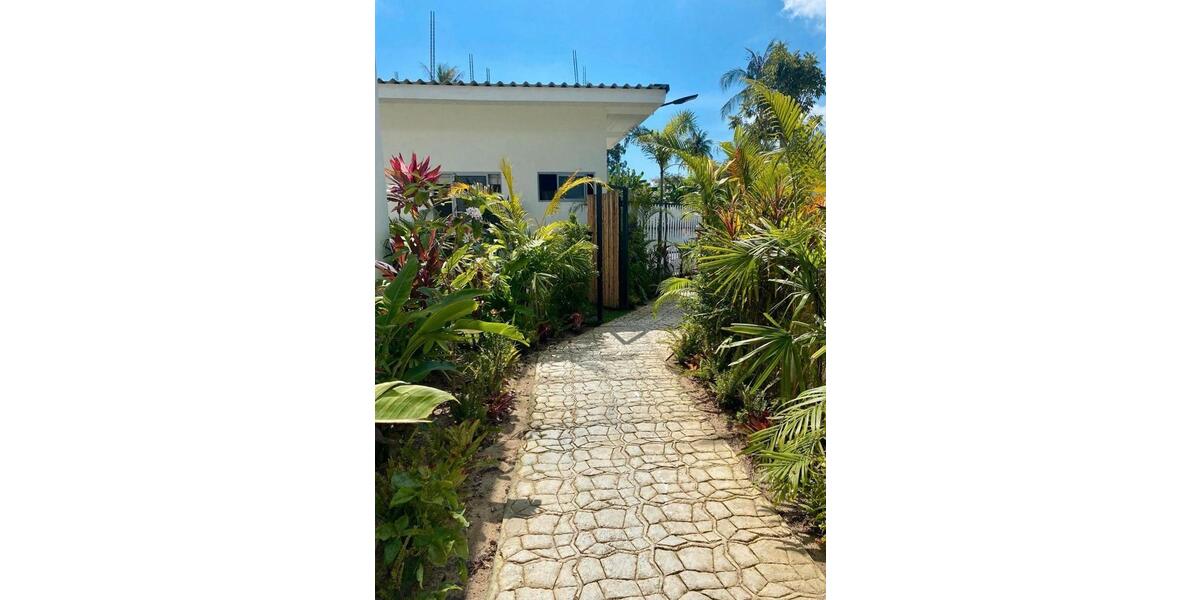 Bungalow Düsseldorf Stadtmitte - 4 Zimmer, 112 m&sup2;, 1.180&euro; | Angebot:26539492