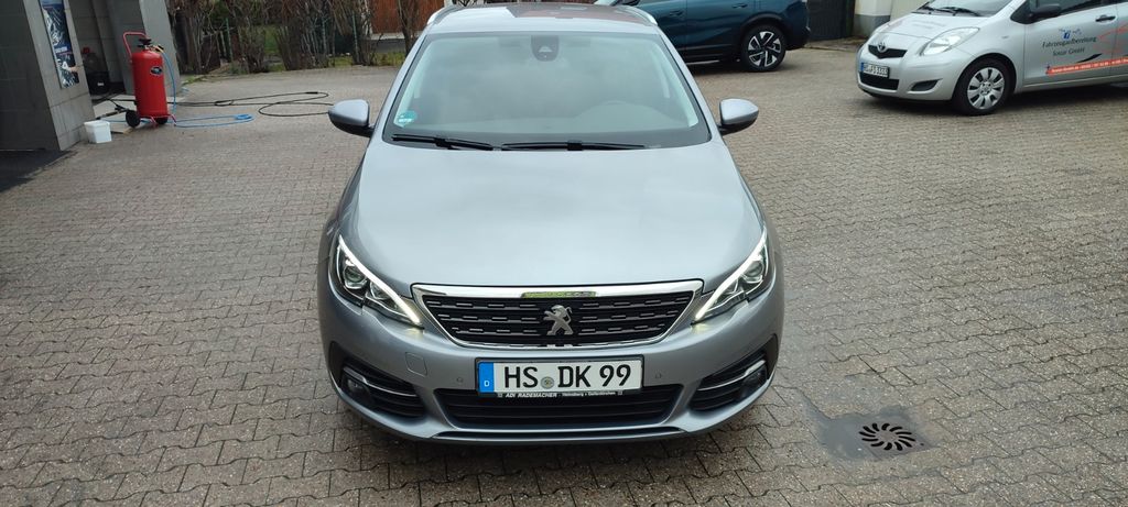 Peugeot 308 115.000 km 12.500 &euro; Heinsberg 52525