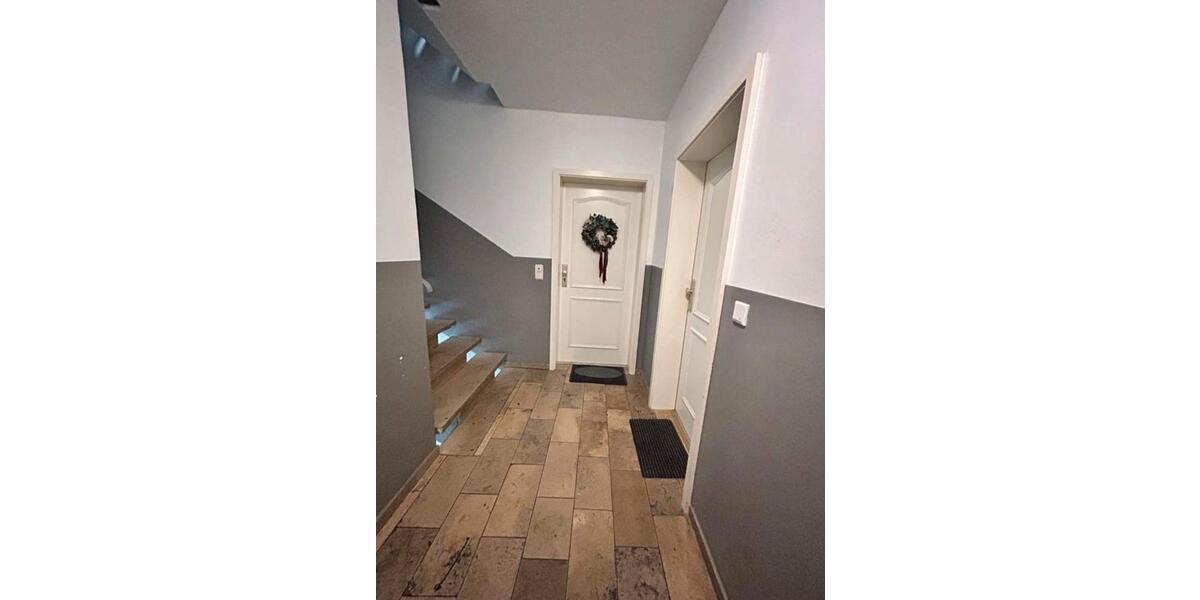 Etagenwohnung Krefeld Cracau - 1 Zimmer, 30 m&sup2;, 46.000&euro; | Angebot:25125446