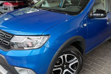 Dacia Sandero 25.900 km 10.790 &euro; Wegberg / Rath-Anhoven 41844