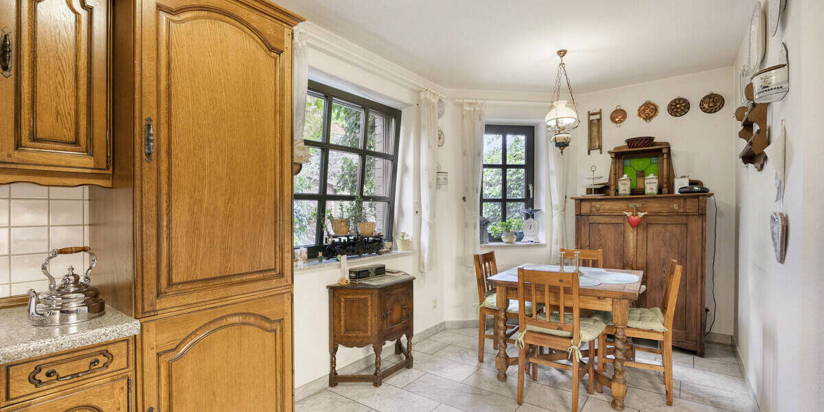 Einfamilienhaus Meerbusch-Ilverich Ilverich - 7 Zimmer, 206 m&sup2;, 995.000&euro; | Angebot:26390514